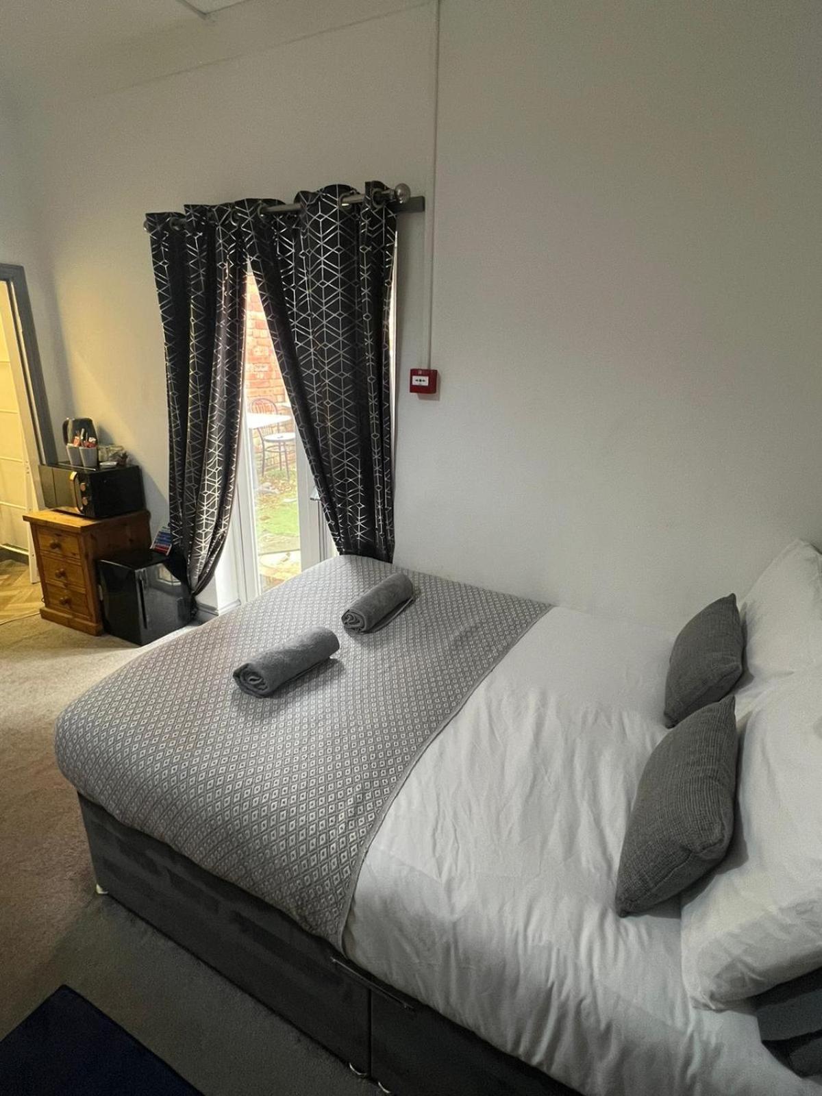 Lincoln City Centre Rooms P&S Dış mekan fotoğraf