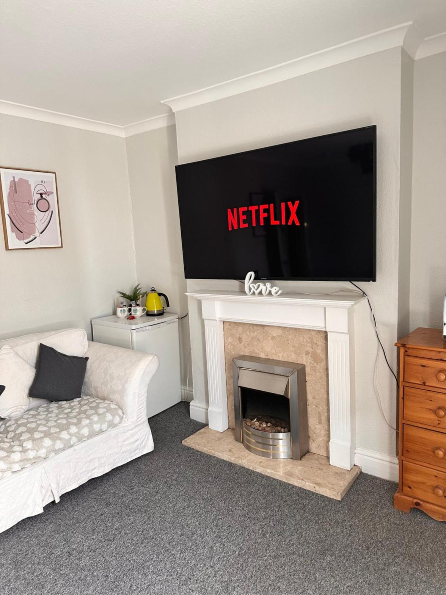 Lincoln City Centre Rooms P&S Dış mekan fotoğraf